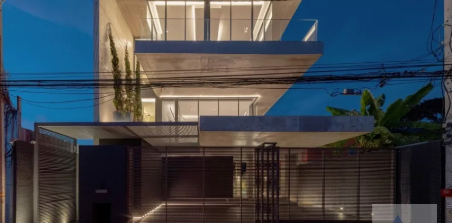 Haus in Watthana, Bangkok, Thailand 5 Schlafzimmer № 216427