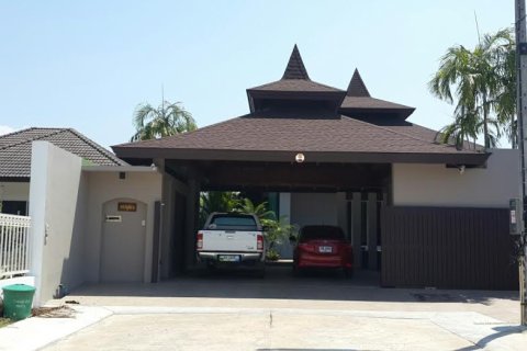 Villa in Bang Tao, Thailand 3 bedrooms № 223250