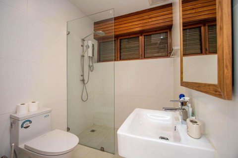House in Chiang Mai, Thailand 3 bedrooms № 176673 - photo 18