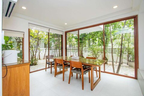House in Chiang Mai, Thailand 3 bedrooms № 176673 - photo 13