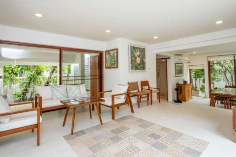 House in Chiang Mai, Thailand 3 bedrooms № 176673