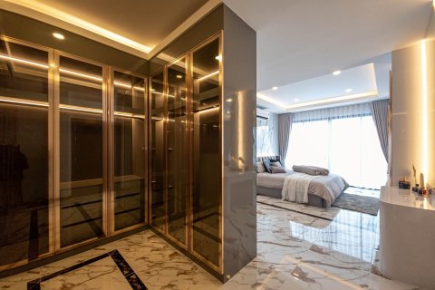 Вилла в Паттайе, Таиланд с 5 спальнями  № 145297 - фото 18