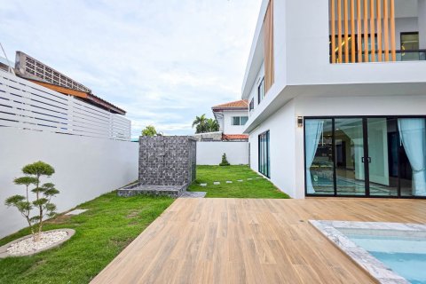 Вилла в Паттайе, Таиланд с 5 спальнями  № 145297 - фото 19