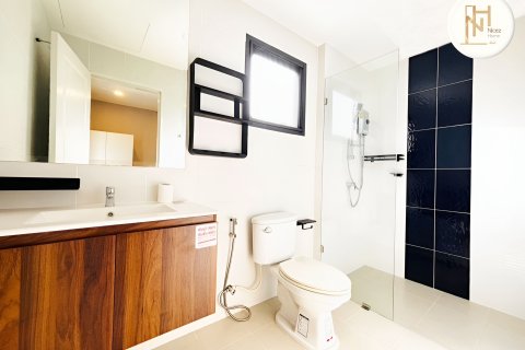 Maison à Nonthaburi, Thaïlande 4 chambres № 147336 - photo 17