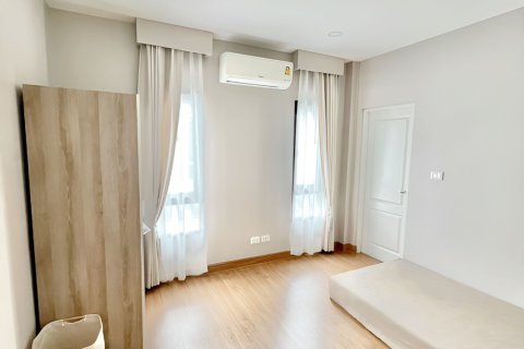 Maison à Nonthaburi, Thaïlande 4 chambres № 147336 - photo 20