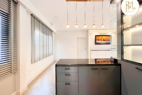 Maison à Nonthaburi, Thaïlande 4 chambres № 147336 - photo 10