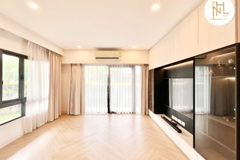 Maison à Nonthaburi, Thaïlande 4 chambres № 147336 - photo 6