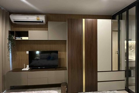 Студия в кондо в Патхум Ване, Бангкок, Таиланд № 147332 - фото 2