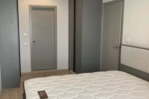 Condo à Bang Kapi, Bangkok, Thaïlande, 2 chambres  № 139293 - photo 4