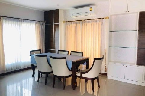 Maison à San Kamphaeng, Thaïlande 3 chambres № 139294 - photo 10