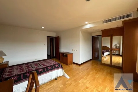 Condo in Yan Nawa, Bangkok, Thailand, 3 bedrooms № 215593 - photo 8