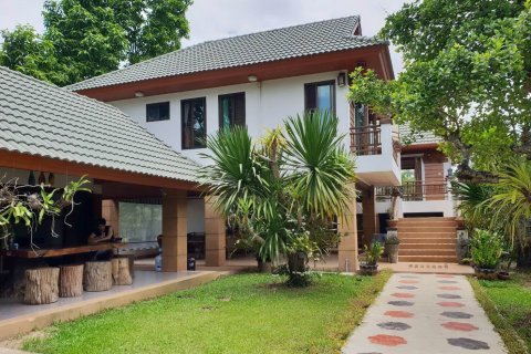 House in Chiang Mai, Thailand 3 bedrooms № 121829 - photo 1