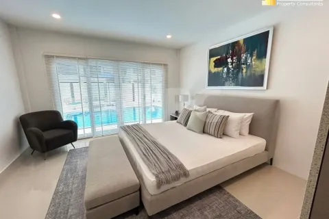 Casa de 4 dormitorios en Jomtien Beach, Pattaya, Tailandia № 211912 - foto 10
