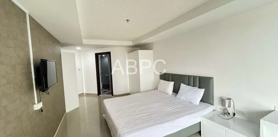 Condominio de 2 dormitorios en Jomtien Beach, Pattaya, Tailandia № 211915