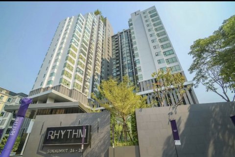 Студия в кондо в Клонг Тоэй, Бангкок, Таиланд № 145093 - фото 9