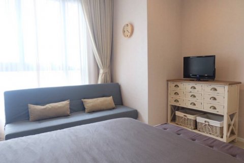 Кондоминиум с 1 спальней в Дин Даенге, Бангкок, Таиланд № 134687 - фото 5