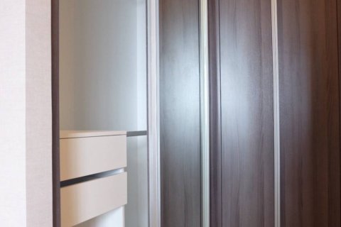 Кондоминиум с 1 спальней в Дин Даенге, Бангкок, Таиланд № 134687 - фото 9