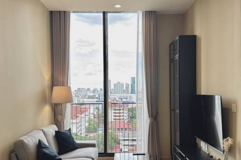 Condo in Bangkok, Thailand, 1 bedroom № 134688 - photo 1