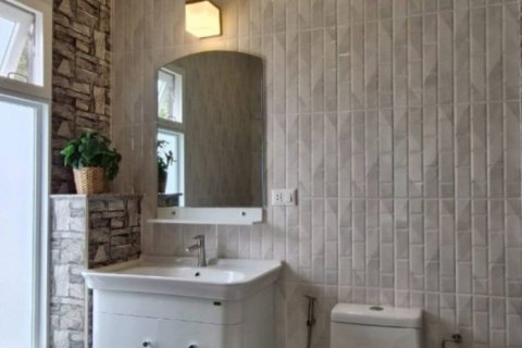House in Bang Lamung, Thailand 3 bedrooms № 134683 - photo 7