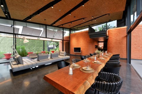 House in Bangkok, Thailand 6 bedrooms № 209673 - photo 6