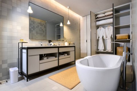 House in Bangkok, Thailand 6 bedrooms № 209673 - photo 21