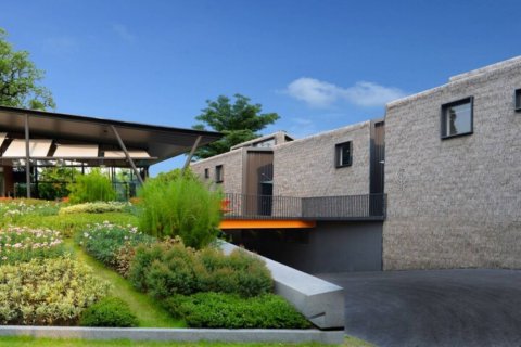 House in Bangkok, Thailand 6 bedrooms № 209673 - photo 5