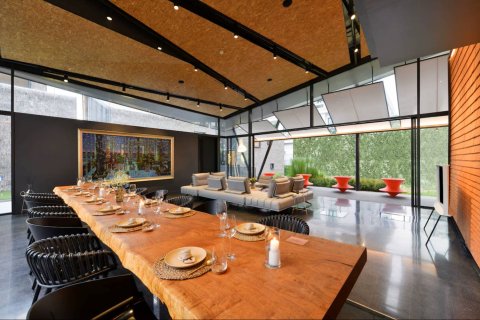 House in Bangkok, Thailand 6 bedrooms № 209673 - photo 8