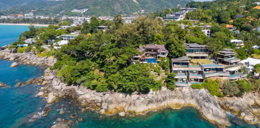 Villa in Phuket, Thailand 4 bedrooms № 209679