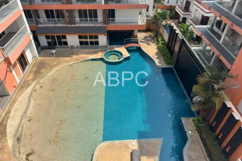 Studio dans le Condo à Pattaya, Thaïlande  № 211212