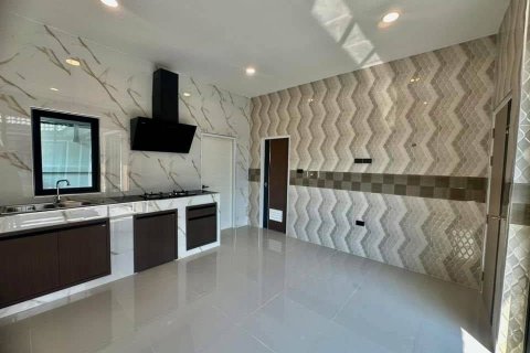 Вилла в Хуа Хине, Таиланд с 3 спальнями  № 149775 - фото 9