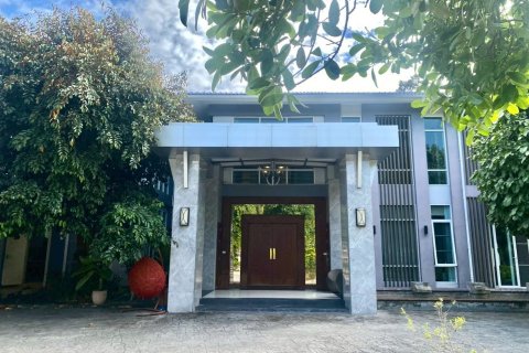 Maison à Chiang Mai, Thaïlande 7 chambres № 149774 - photo 1