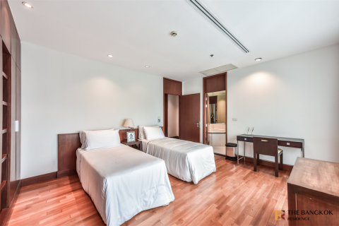 Condo à Bangkok, Thaïlande, 3 chambres № 189880