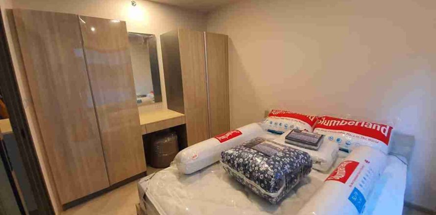 Condo in Bangkok, Thailand, 3 bedrooms № 184065