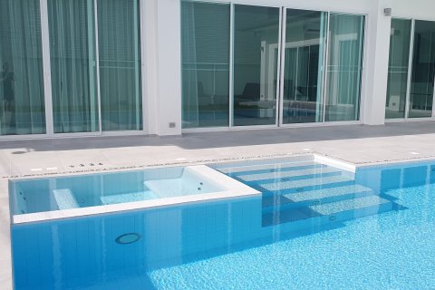 Villa in Phuket, Thailand 3 bedrooms № 151129 - photo 3