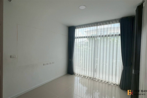 House in Bangkok, Thailand 3 bedrooms № 189065