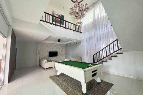 Вилла в Паттайе, Таиланд с 4 спальнями  № 141234 - фото 8