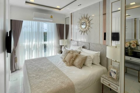 Кондоминиум с 2 спальнями в Банг Ламунге, Таиланд № 155426 - фото 17