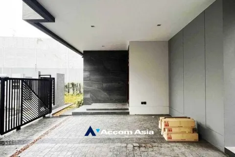 Haus in Suan Luang, Bangkok, Thailand 4 Schlafzimmer № 216884 - Foto 2