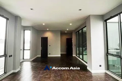 Haus in Suan Luang, Bangkok, Thailand 4 Schlafzimmer № 216884 - Foto 8