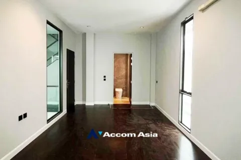 Haus in Suan Luang, Bangkok, Thailand 4 Schlafzimmer № 216884 - Foto 9