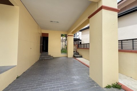 House in Pattaya, Thailand 4 bedrooms № 138453 - photo 13