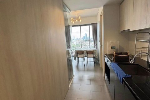 Condo in Phaya Thai, Bangkok, Thailand, 2 bedrooms  № 138457 - photo 4