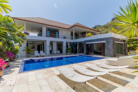 Villa in Hua Hin, Thailand 5 Schlafzimmer № 222130 - Foto 2