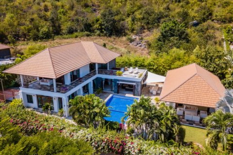 Villa in Hua Hin, Thailand 5 Schlafzimmer № 222130