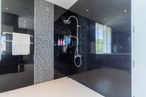 Villa in Hua Hin, Thailand 5 Schlafzimmer № 222130 - Foto 26