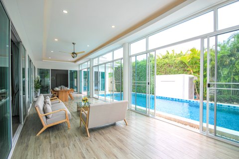 Villa in Pran Buri, Thailand 3 Schlafzimmer № 222132 - Foto 18