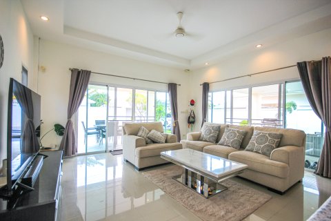 Villa in Hua Hin, Thailand 3 Schlafzimmer № 222134 - Foto 17