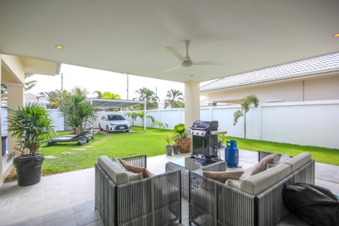 Villa in Hua Hin, Thailand 3 Schlafzimmer № 222134 - Foto 6
