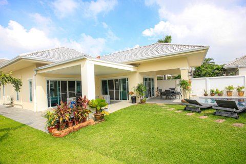 Villa in Hua Hin, Thailand 3 Schlafzimmer № 222134 - Foto 5