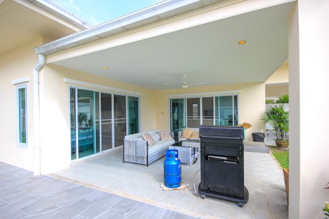 Villa in Hua Hin, Thailand 3 Schlafzimmer № 222134 - Foto 2
